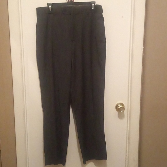 Stafford Charcoal Gray Classic Fit Dress Slacks - Size 36"x32" - Picture 1 of 3